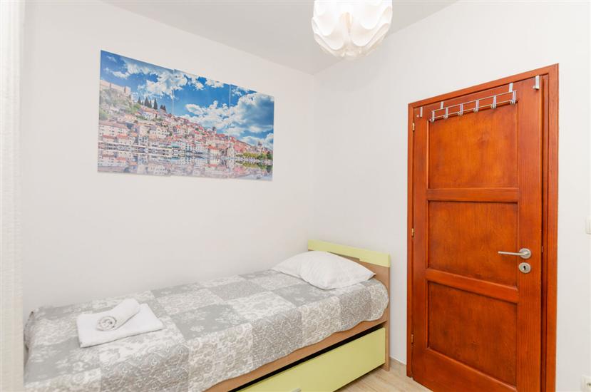 House K1, for 5 persons