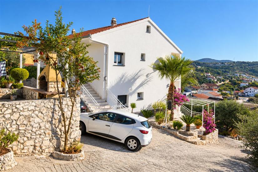 Apartments Marinea