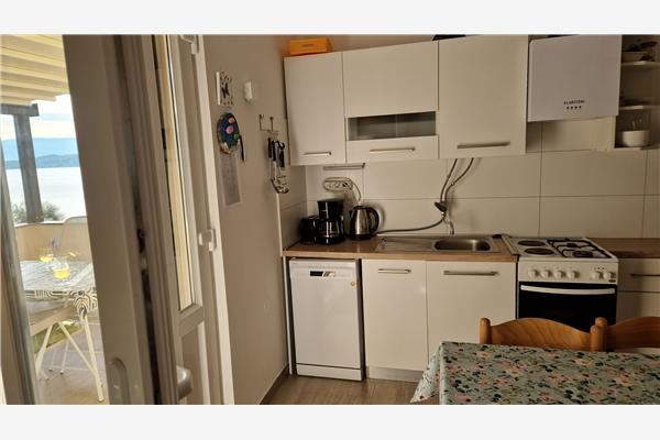 Apartment A1, for 5 persons
