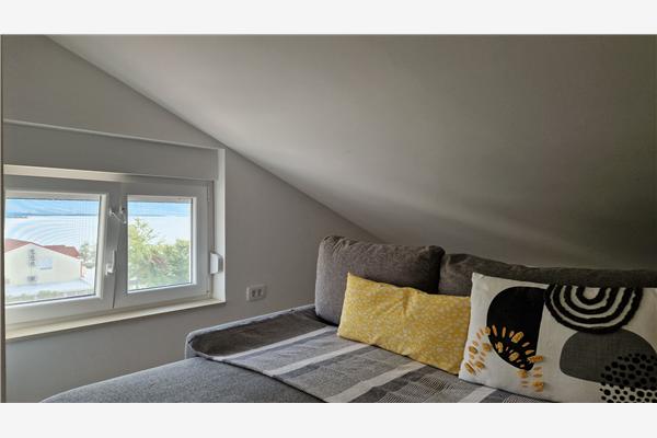 Apartment A1, for 5 persons