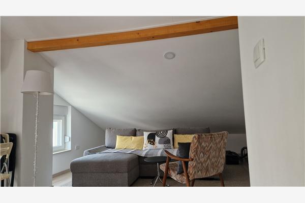 Apartment A1, for 5 persons