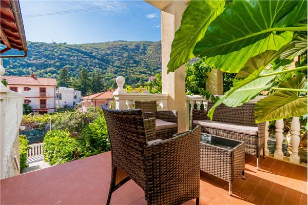 Apartment A1, for 6 persons