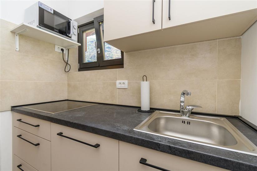 Apartment A1, for 6 persons
