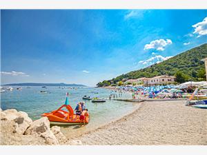 Apartments Silva Moscenicka Draga (Opatija), Size 90.00 m2, Airline distance to the sea 200 m, Airline distance to town centre 200 m