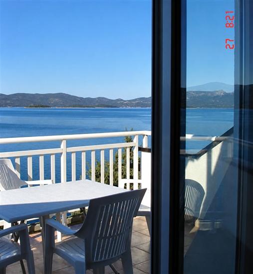 Apartment A2, for 4 persons