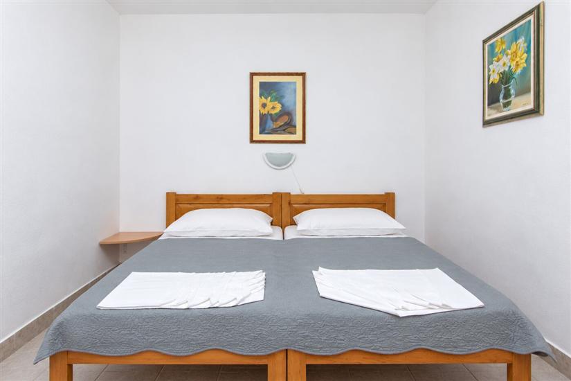 Apartment A2, for 3 persons