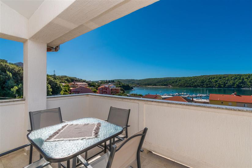 Apartment A5, for 4 persons