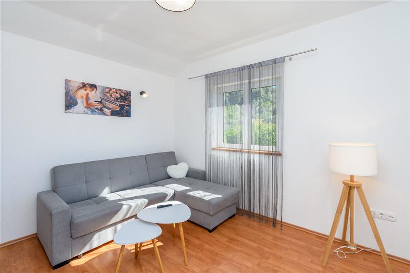 Apartment A5, for 4 persons