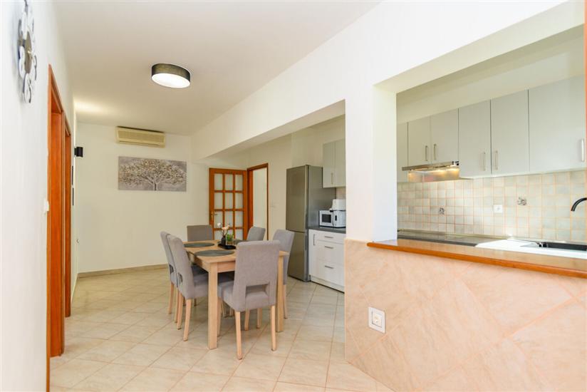 Apartment A5, for 4 persons