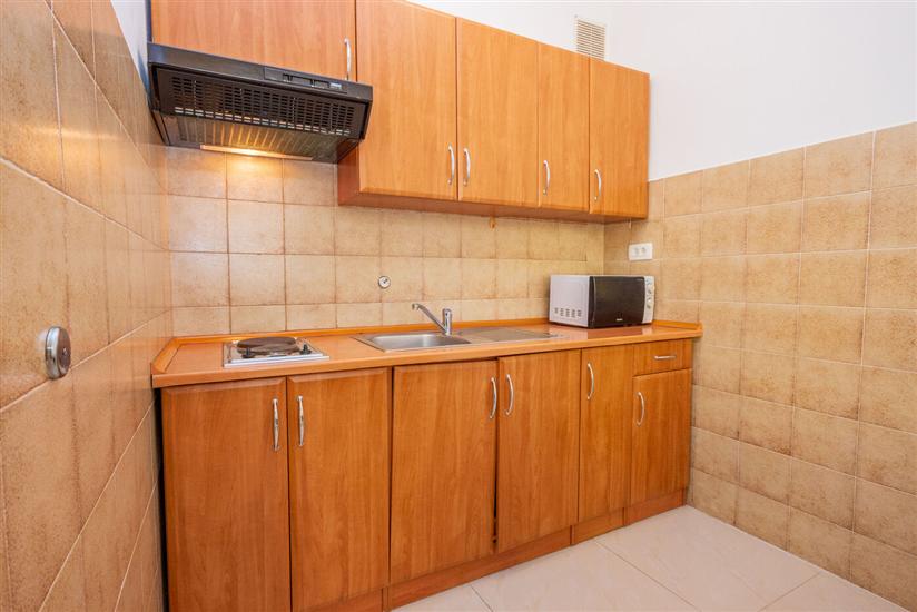 Apartment A1, for 5 persons