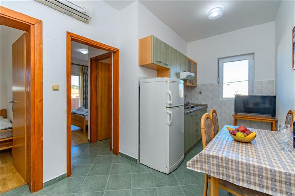 Apartment A1, for 5 persons