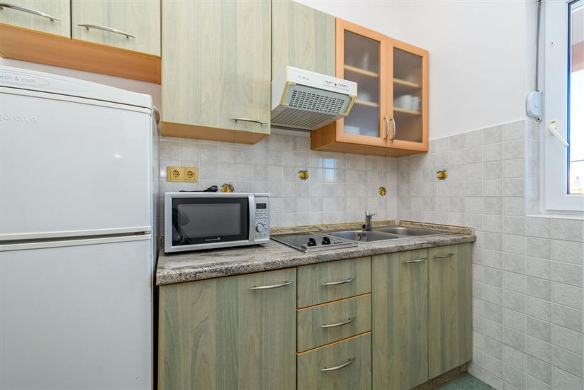 Apartment A1, for 5 persons