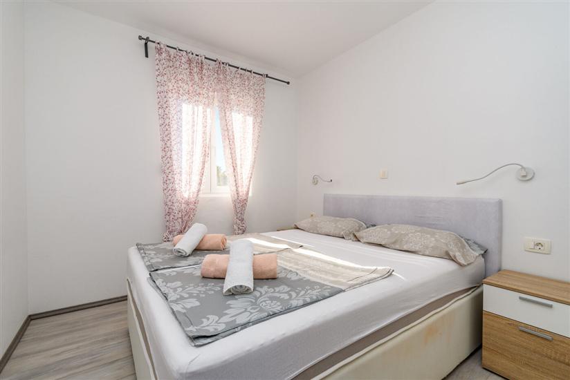 Apartment A3, for 5 persons