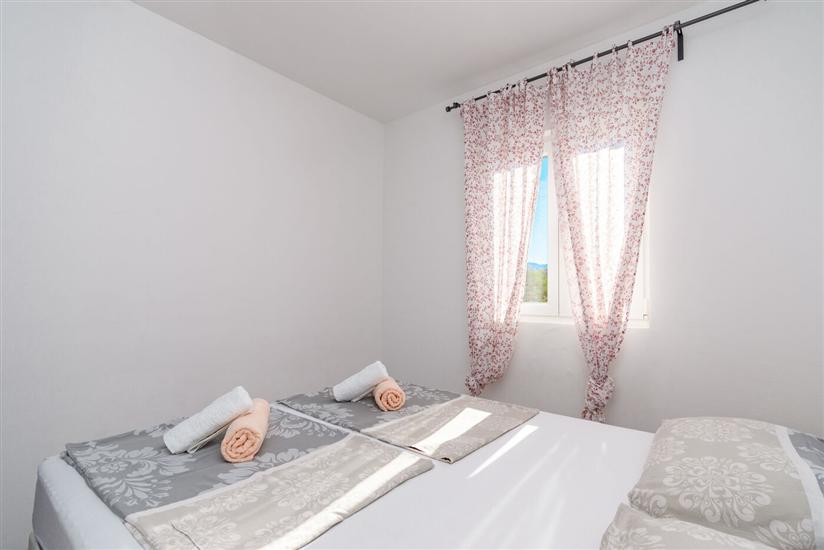 Apartment A3, for 5 persons