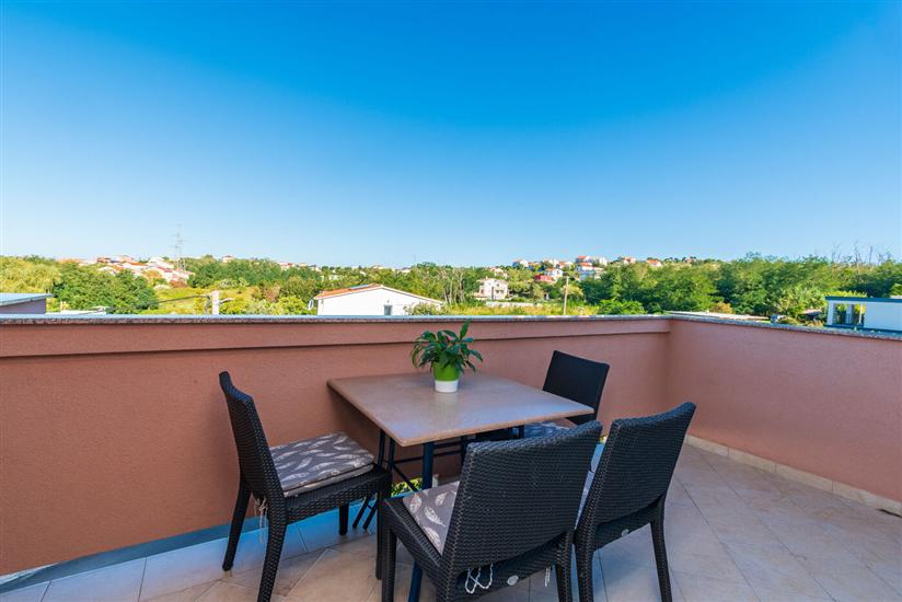 Apartment A3, for 5 persons