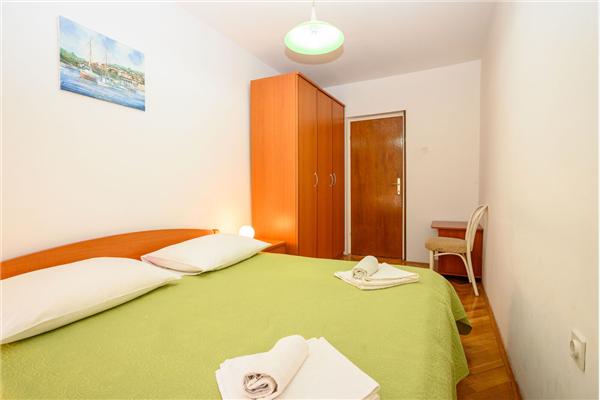 Apartment A3, for 5 persons