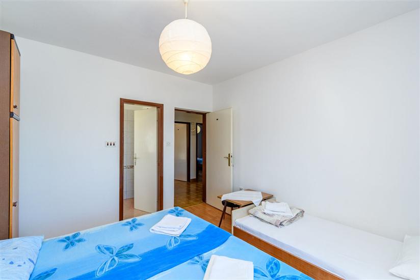 Apartment A2, for 6 persons