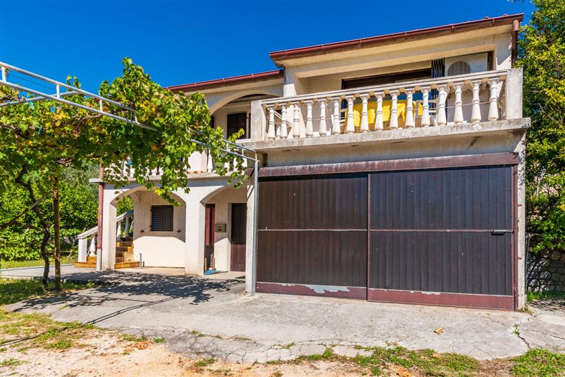 Apartment Solara