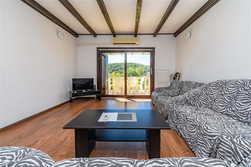 Apartment A1, for 4 persons