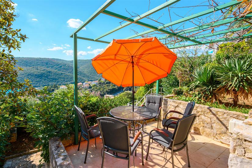 Apartment A4, for 5 persons