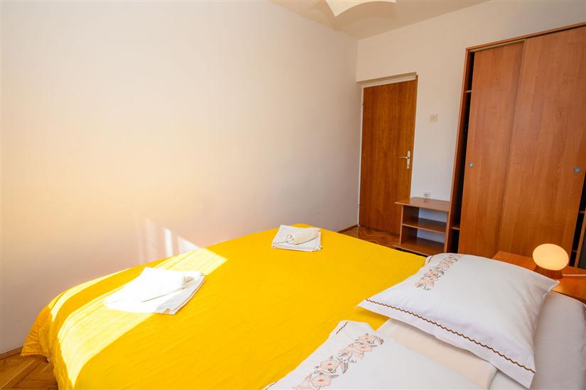 Apartment A4, for 5 persons