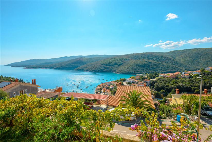 Apartment A4, for 5 persons