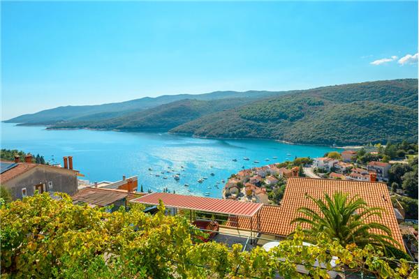 Apartment A4, for 5 persons