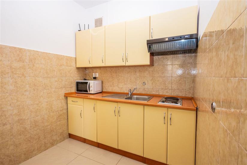 Apartment A4, for 5 persons
