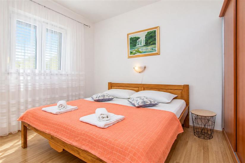 Apartment A1, for 6 persons