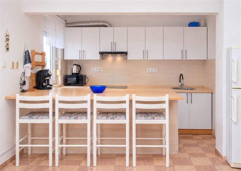 Apartment A1, for 6 persons
