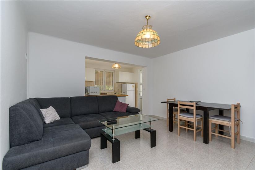 Apartment A2, for 4 persons