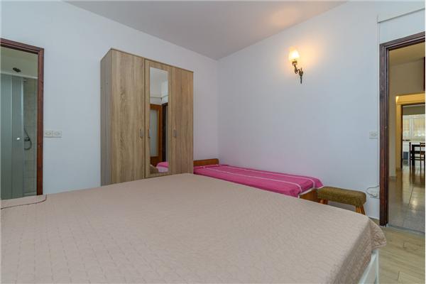 Apartment A2, for 4 persons