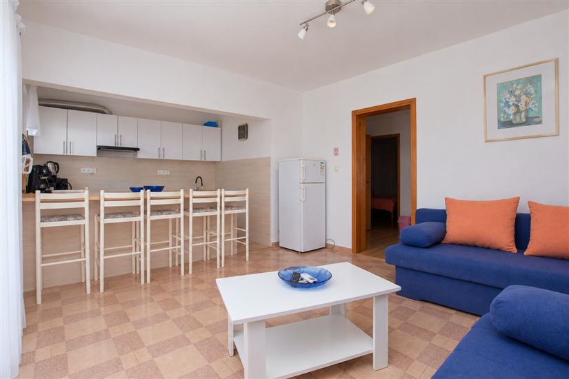 Apartment A1, for 6 persons