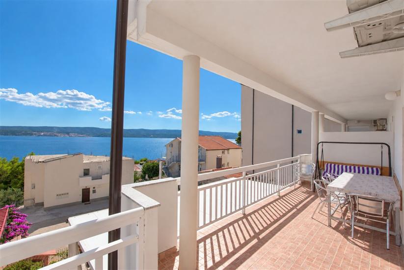 Apartment A1, for 6 persons
