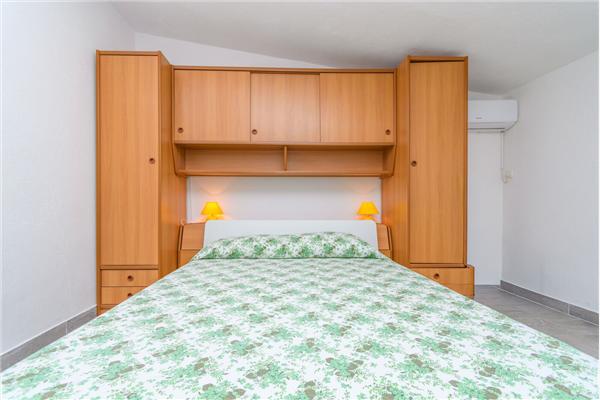 Apartment A4, for 4 persons