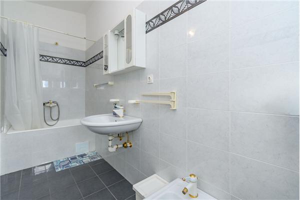 Apartment A4, for 4 persons