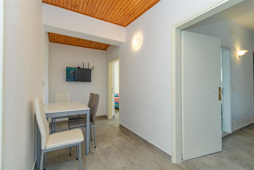 Apartment A4, for 4 persons