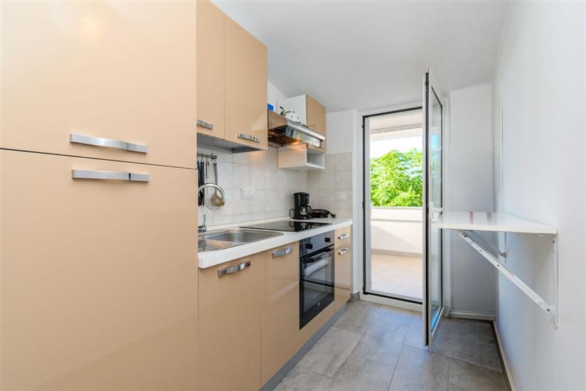 Apartment A4, for 4 persons