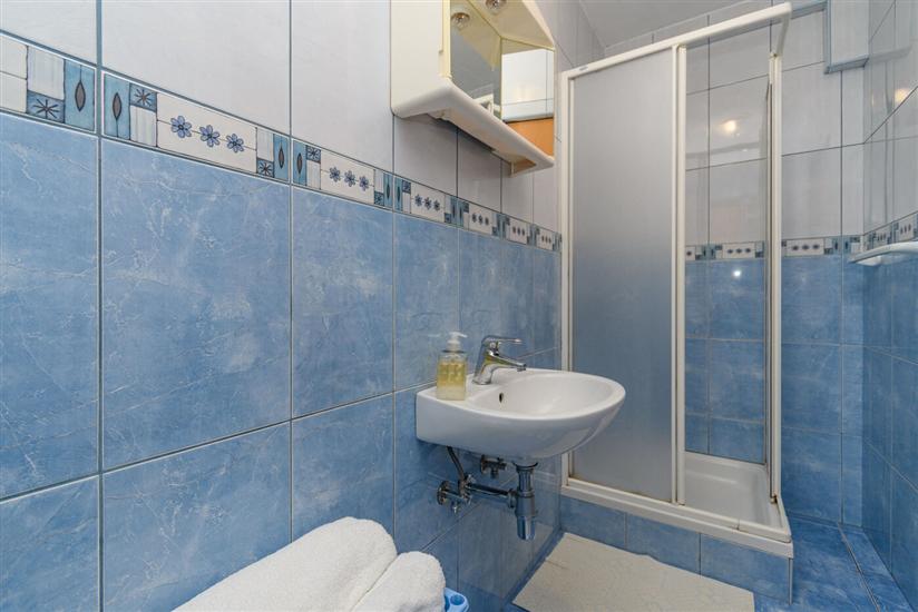 Apartment A1, for 3 persons