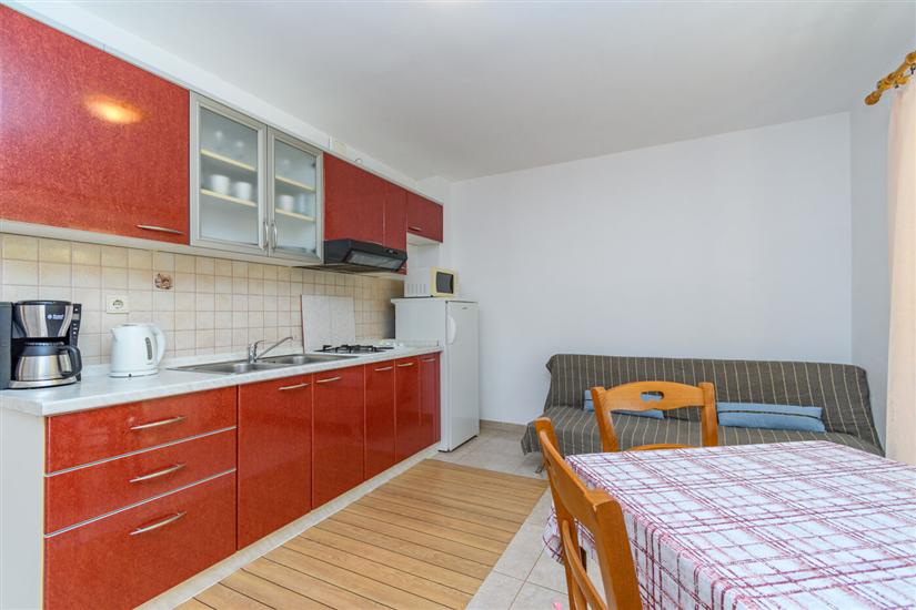 Apartment A2, for 3 persons