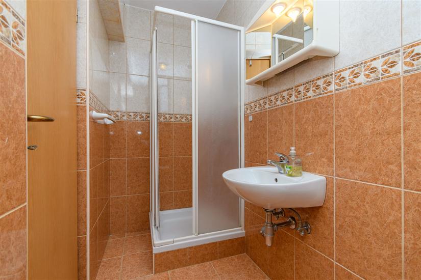 Apartment A2, for 3 persons