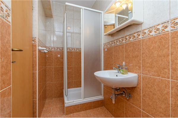 Apartment A2, for 3 persons