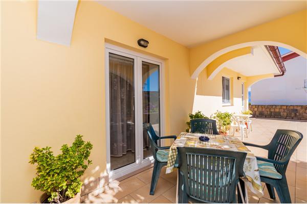 Apartment A2, for 3 persons
