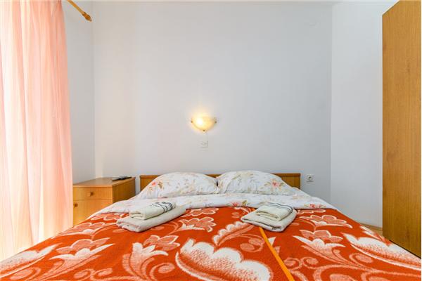 Apartment A4, for 4 persons
