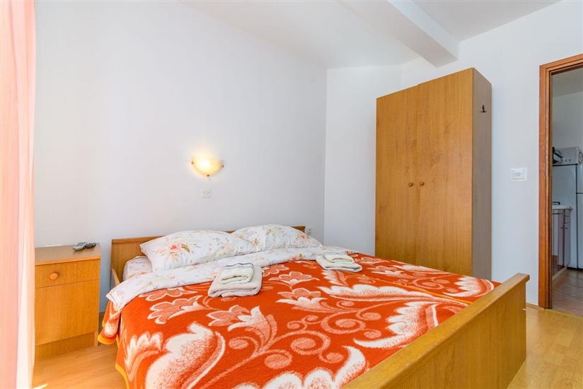 Apartment A4, for 4 persons