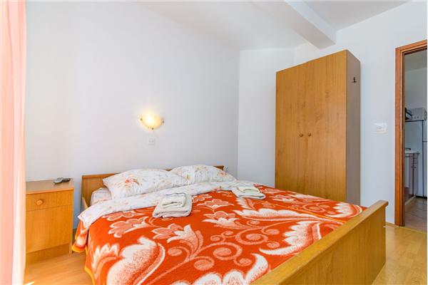 Apartment A4, for 4 persons
