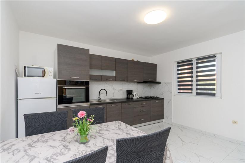 Apartment A5, for 4 persons