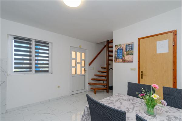 Apartment A5, for 4 persons