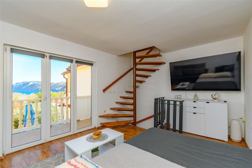 Apartment A5, for 4 persons