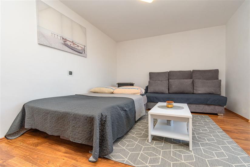 Apartment A5, for 4 persons